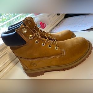 Timberland Boots Youth Boys size 4.5